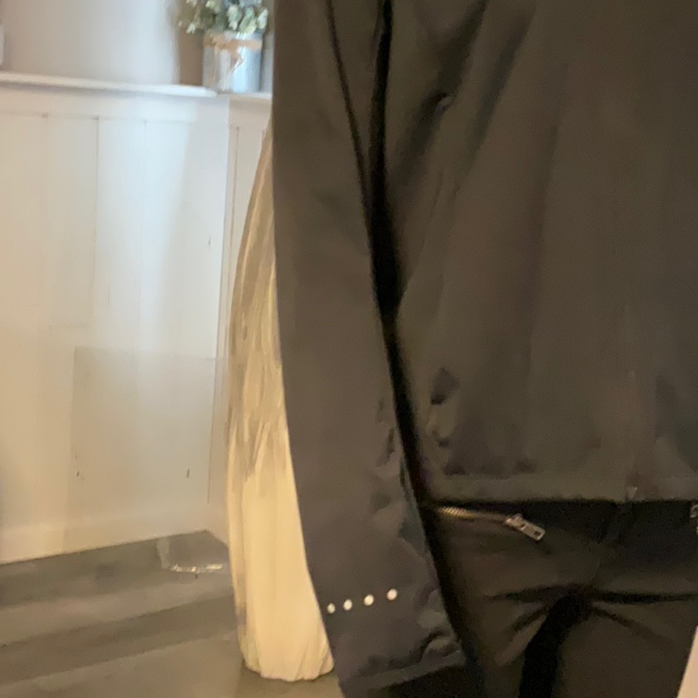 Nike Shield Jacket - Picture 3 of 9